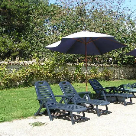 8 Complex, 53 People Maximum , Marriage, Birthdays, Family Get Togethers