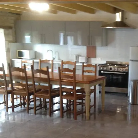 8 Complex, 53 People Maximum , Marriage, Birthdays, Family Get Togethers * Doeuil-sur-le-Mignon