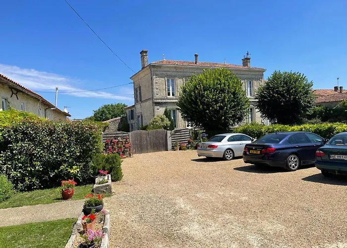 بيت للعطل 8 Complex, 53 People Maximum , Marriage, Birthdays, Family Get Togethers